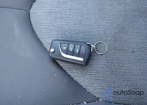 2020 Toyota Camry L z USA, uszkodzony, nr VIN 4T1A11AK4LU951771